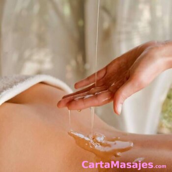 tercera imagen miniatura: Masajes Saioa masajista Española